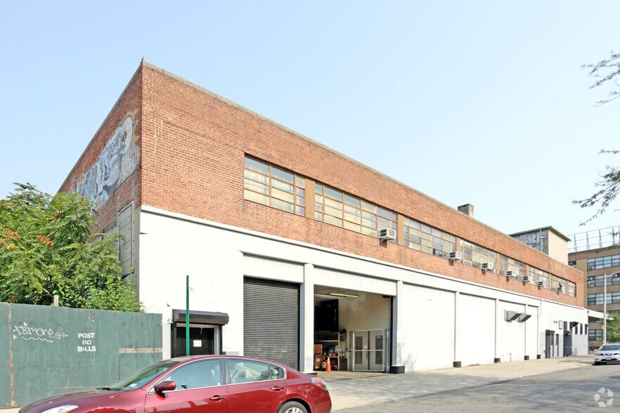 More Photos Of 41-10 22nd St, Long Island City Warehouse For Lease