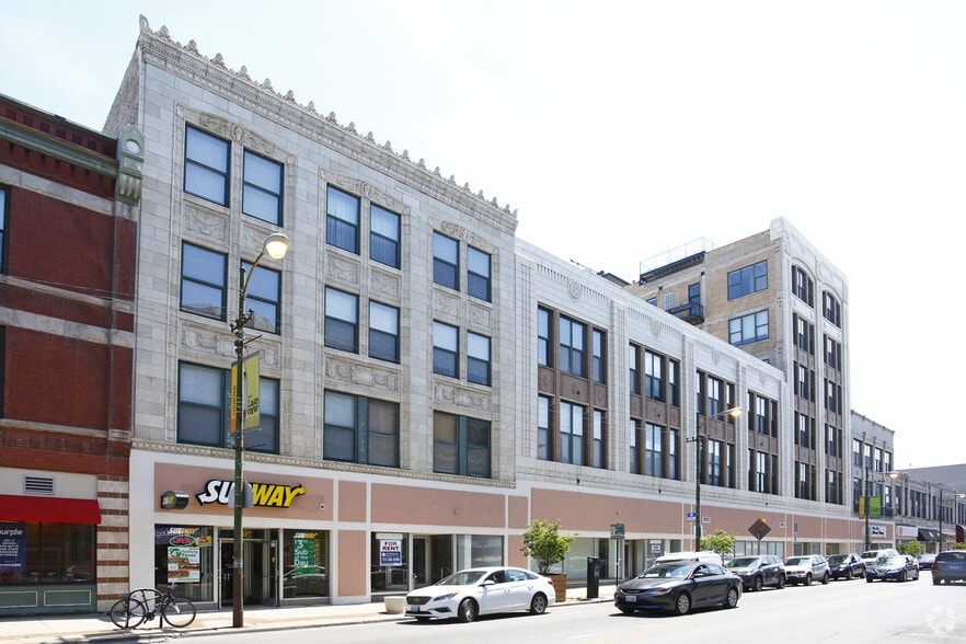 More Photos Of 3145-3167 N Lincoln Ave, Chicago Apartments For Lease