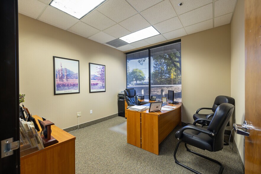 More Photos Of 8203 Sierra College Blvd, Roseville Office For Sale