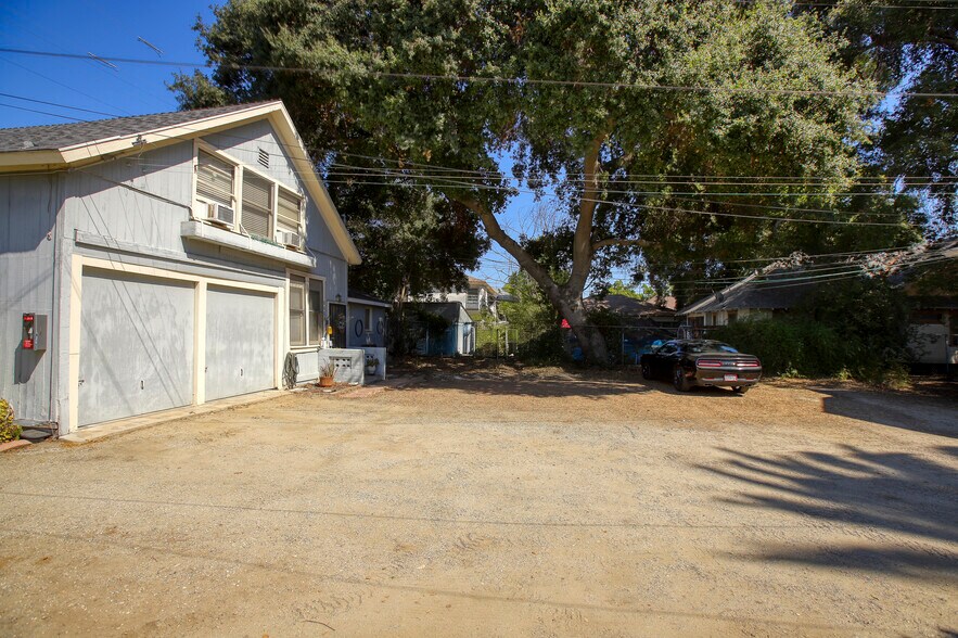 More Photos Of 357 E Kingsley Ave, Pomona Apartments For Sale