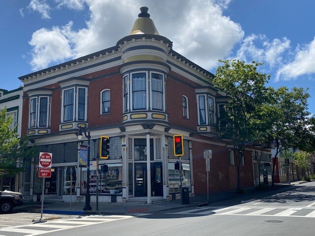 More Photos Of 159-163 Kentucky St, Petaluma Storefront Retail Office For Sale