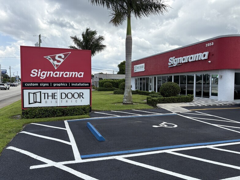 Primary Photo Of 2353 N Military Trl, West Palm Beach Freestanding For Lease