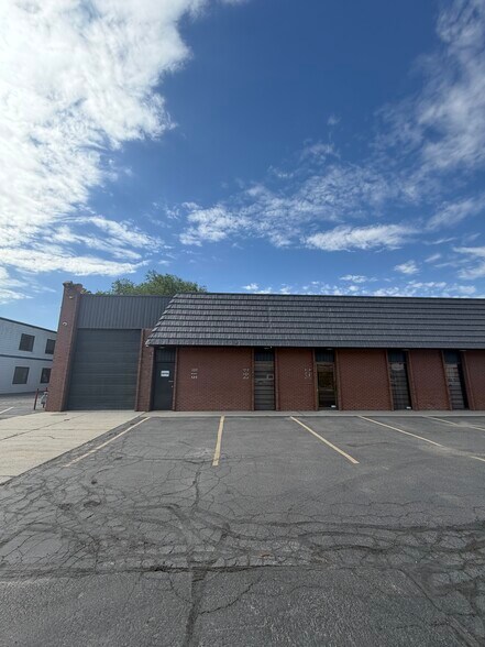 Primary Photo Of 257-263 W 2950 S, Salt Lk, Salt Lake City Light Manufacturing For Lease
