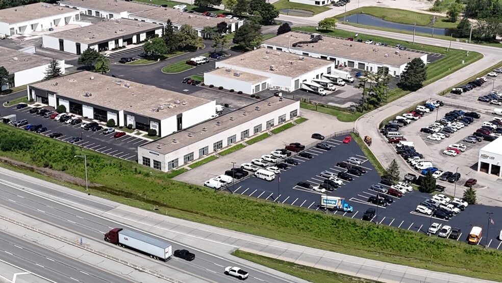 More Photos Of 9507-9510 Ross Ln, Indianapolis Office For Lease