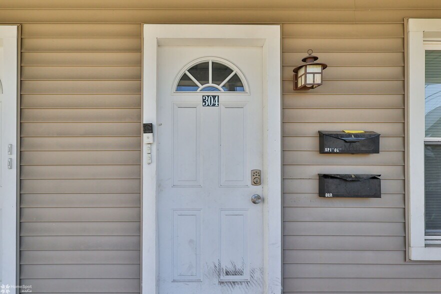 More Photos Of 302 W Abbott St, Lansford Multifamily For Sale