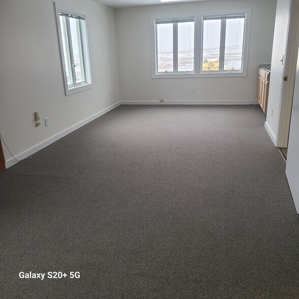 More Photos Of 1 Lafayette Rd, Hampton Office For Lease
