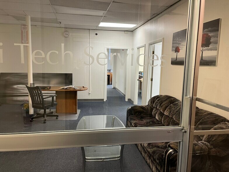 More Photos Of 14 Dartmouth St, Malden Office For Lease