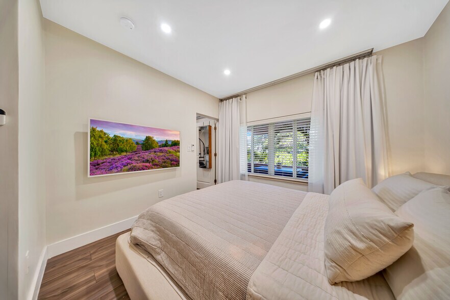 More Photos Of 7411 Carlyle Ave, Miami Beach Apartments For Sale