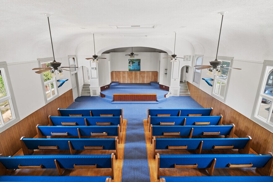 More Photos Of 2832 34th St, Sacramento Religious Facility For Sale