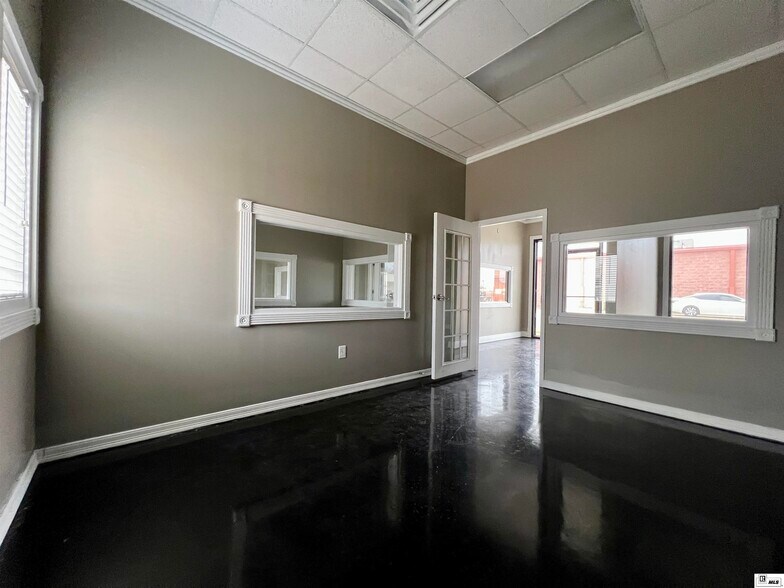 More Photos Of 5324 Cypress St, West Monroe Medical For Lease