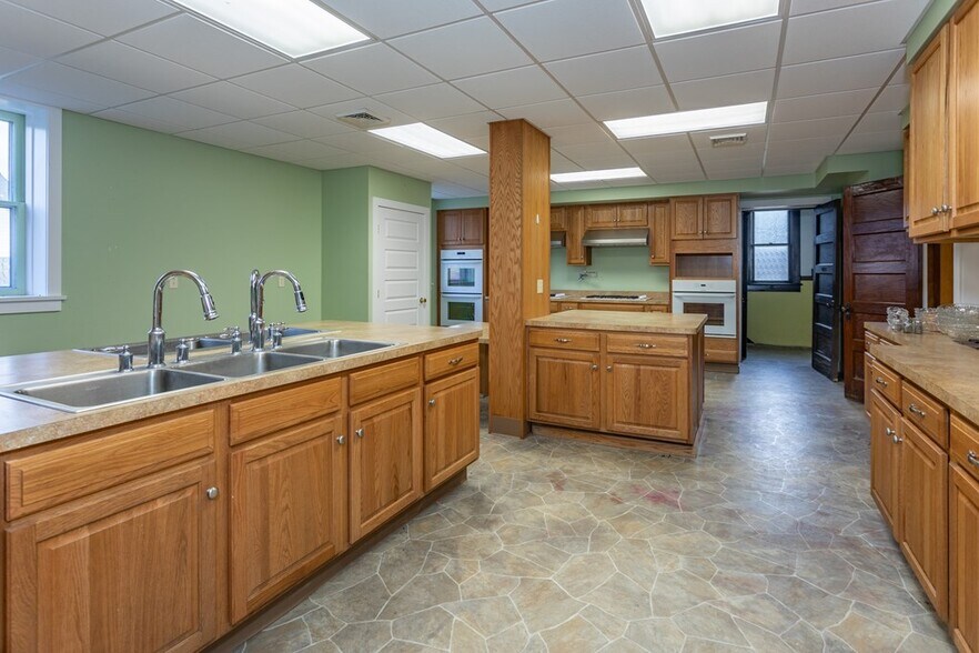More Photos Of 6700 Austinville Rd, Columbia Cross Roads Religious Facility For Sale