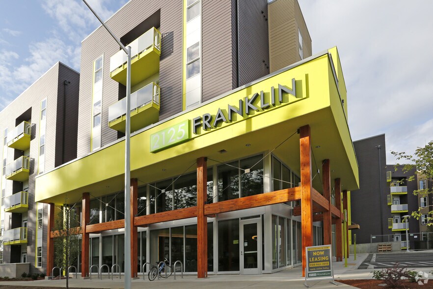 More Photos Of 2119 Franklin Blvd, Eugene Apartments For Lease