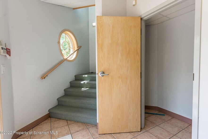 More Photos Of 105 Layton Rd, Clarks Summit Medical For Lease