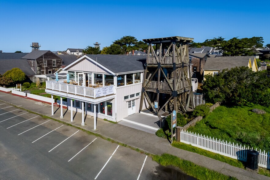 More Photos Of 45040 Main St, Mendocino Restaurant For Sale
