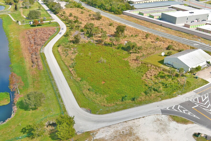 More Photos Of Highland Drive @ Plaza Pky, Cocoa Land For Sale