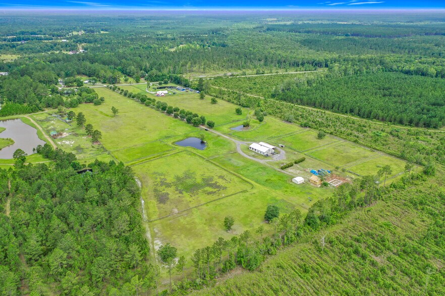 More Photos Of 46700 Middle Rd, Callahan Land For Sale