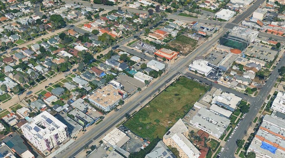 More Photos Of 1111 S Crenshaw Blvd, Los Angeles Office For Sale