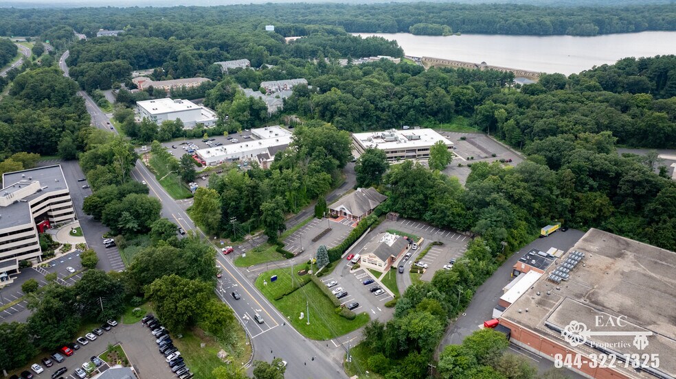 More Photos Of 887 Bridgeport Ave, Shelton Medical For Lease