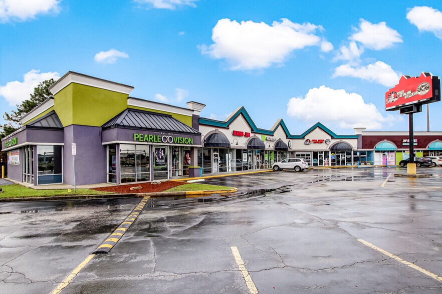 More Photos Of 9222-9398 Arlington Expy, Jacksonville Unknown For Lease