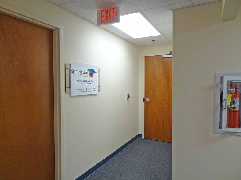 More Photos Of 1311-1319 Pineview Dr, Morgantown Medical For Sale