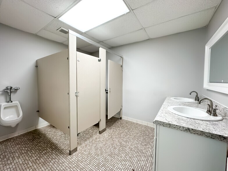 More Photos Of 103 S Florida Ave, Lakeland Office For Lease