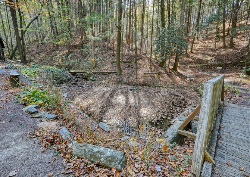 More Photos Of 400 Mulberry Gap Rd, Ellijay Hospitality For Sale