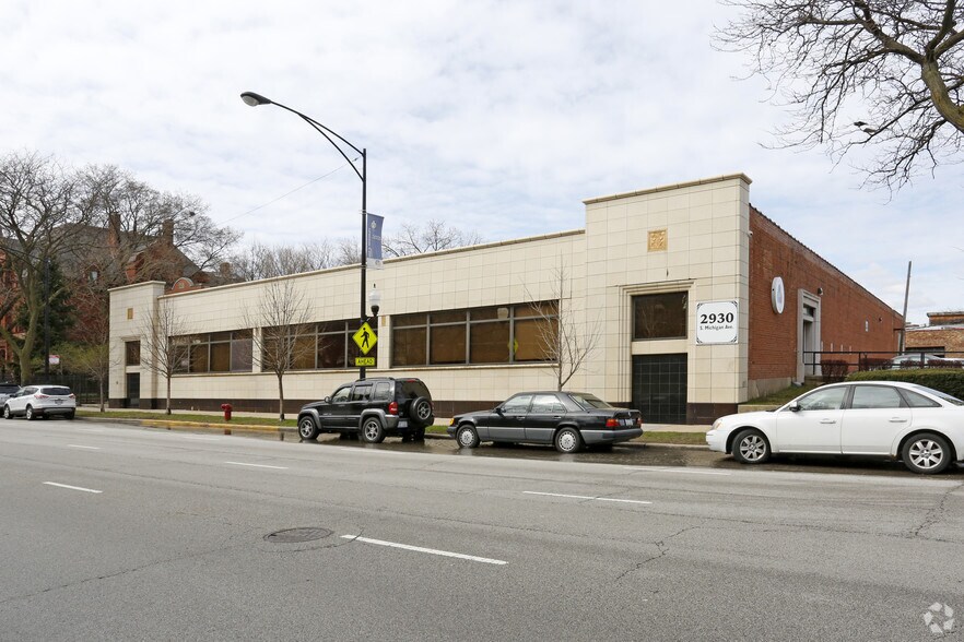 Primary Photo Of 2930 S Michigan Ave, Chicago Office For Lease
