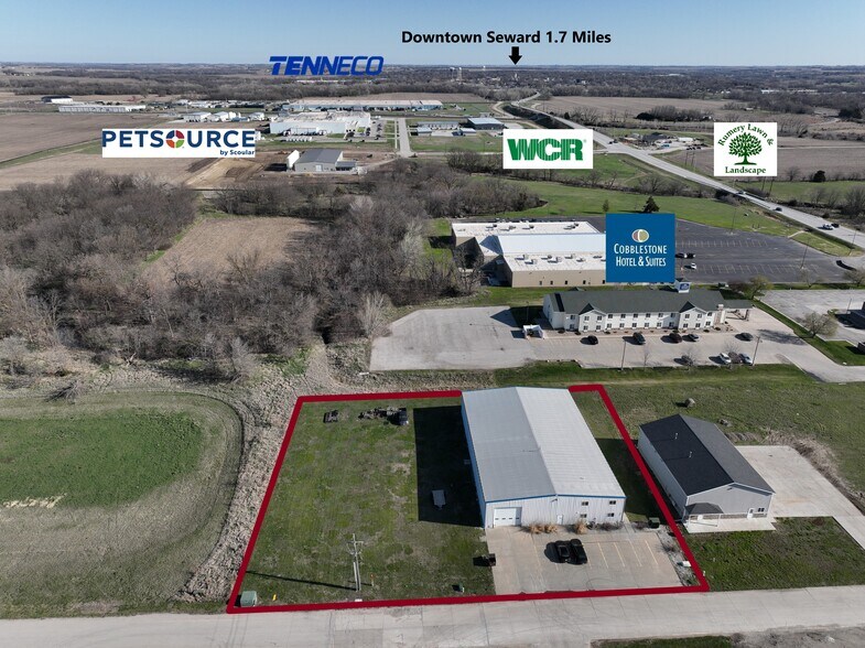 More Photos Of 990 Cottonwood Ave, Seward Warehouse For Sale
