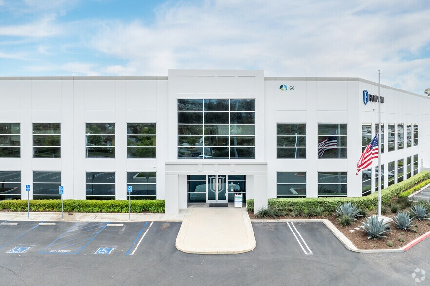 More Photos Of 50 Icon, Foothill Ranch Manufacturing For Lease