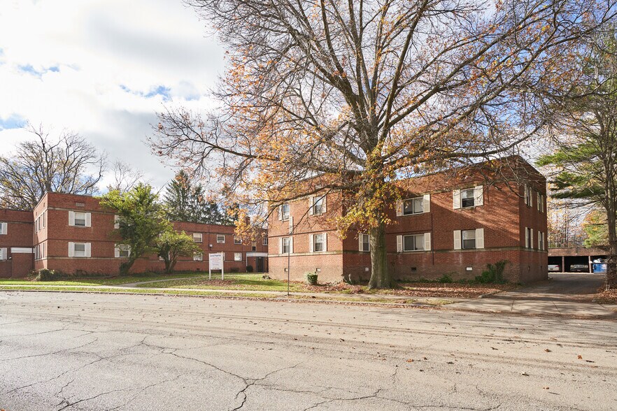More Photos Of 1608 Coventry Rd, Cleveland Apartments For Sale