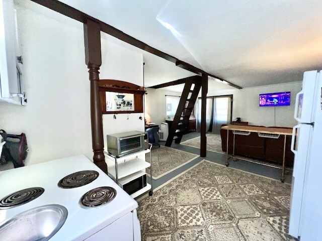 More Photos Of 301 S 3rd St, Raton Hospitality For Sale