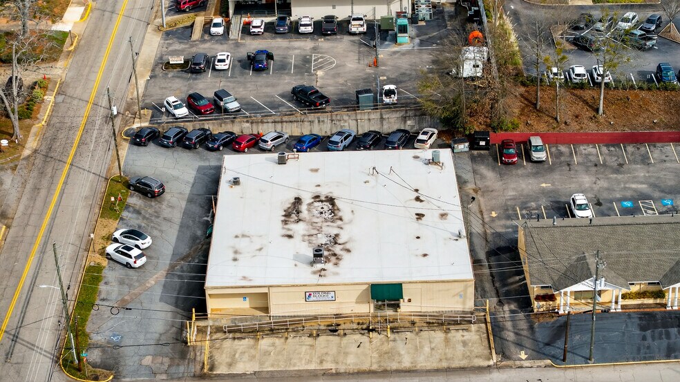 More Photos Of 316 N Lewis St, Lagrange Medical For Lease