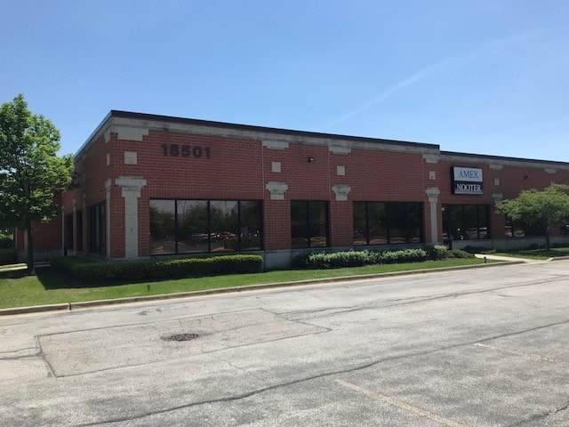 More Photos Of 18501 Maple Creek Dr, Tinley Park Office For Lease