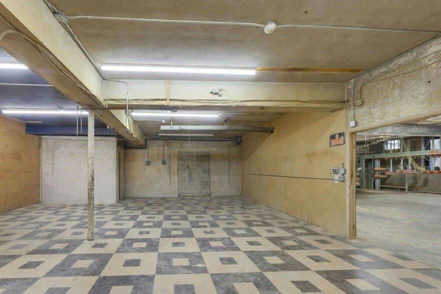 More Photos Of 209-211 Central Ave, East Newark Manufacturing For Sale