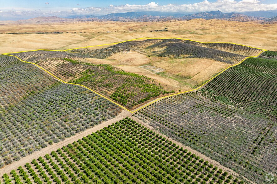 More Photos Of Road M-1 Rd, Ducor Land For Sale