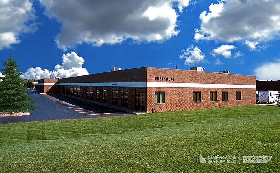 Primary Photo Of 6551-6571 Cochran Rd, Solon Unknown For Lease