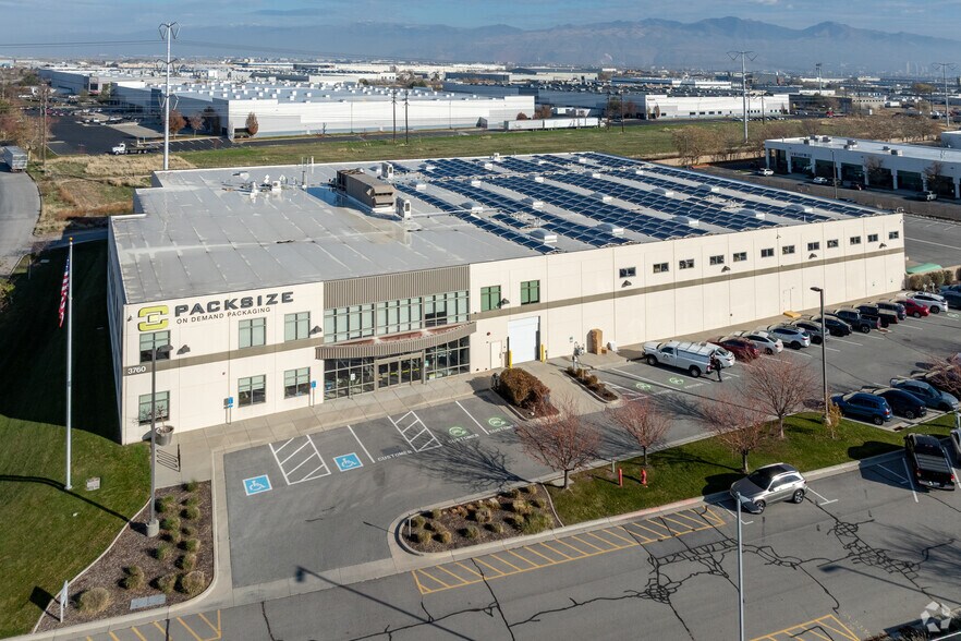 More Photos Of 3760 W Commons Ln, Salt Lake City Distribution For Lease