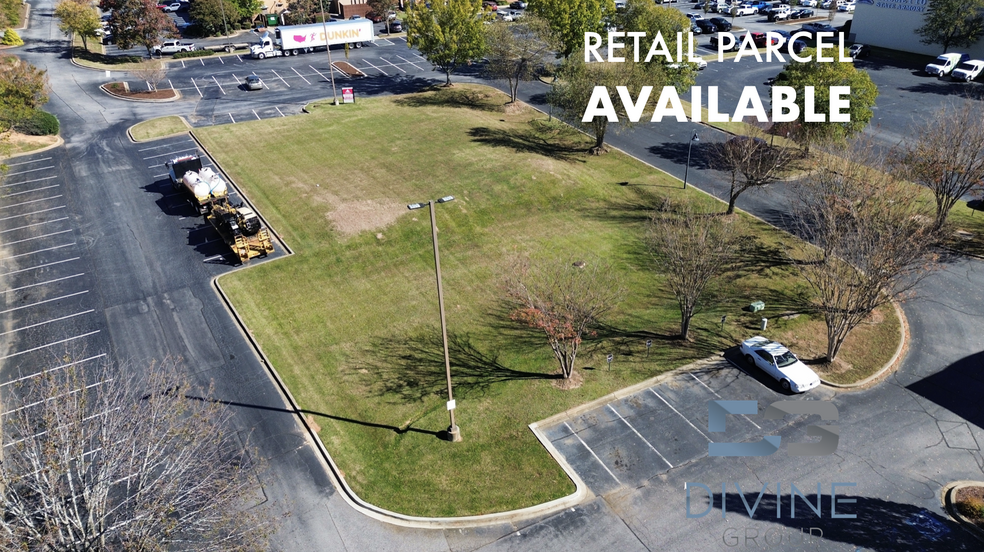 Primary Photo Of 1046 Woodruff Rd, Greenville Land For Lease