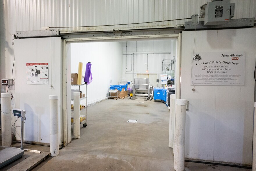 More Photos Of 1135 Industrial Park Rd, Vandergrift Food Processing For Sale