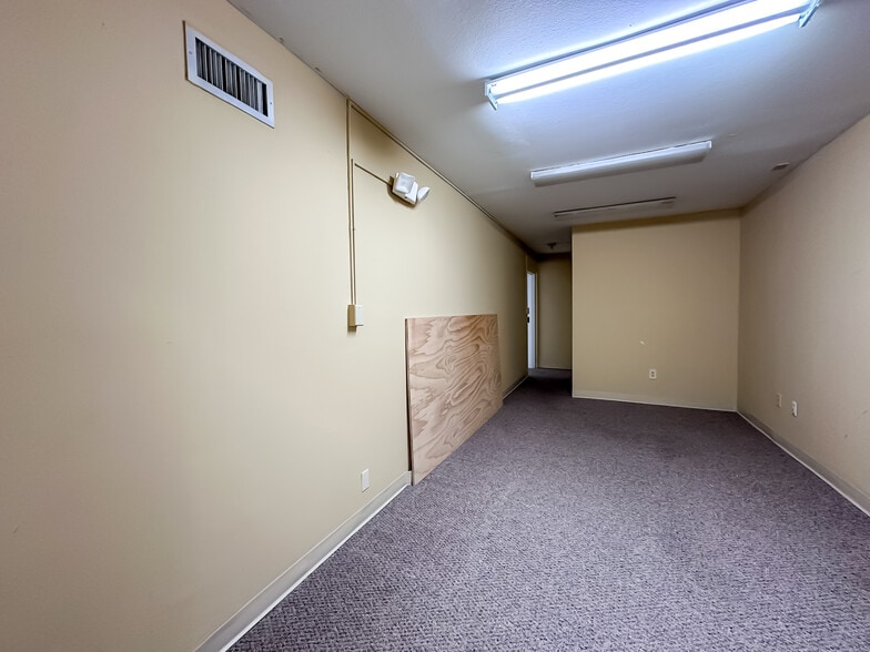 More Photos Of 103 S Florida Ave, Lakeland Office For Lease