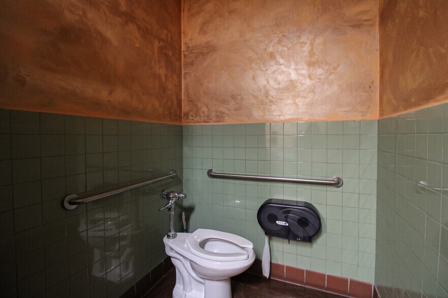 More Photos Of 2423 N Kossow Rd, Waukesha Restaurant For Sale