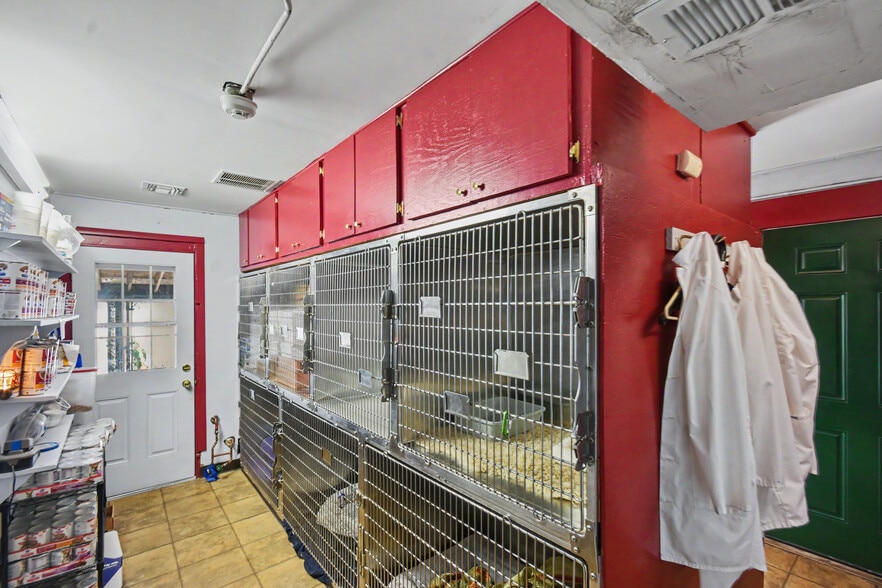 More Photos Of 317 Highway 35 N, Neptune City Veterinarian Kennel For Sale
