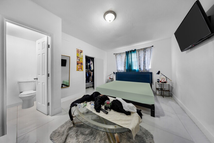 More Photos Of 4831 W Flagler St, Coral Gables Apartments For Sale