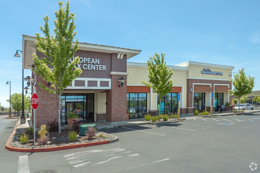 More Photos Of Sierra College Blvd & I-80 Hwy, Rocklin Unknown For Lease