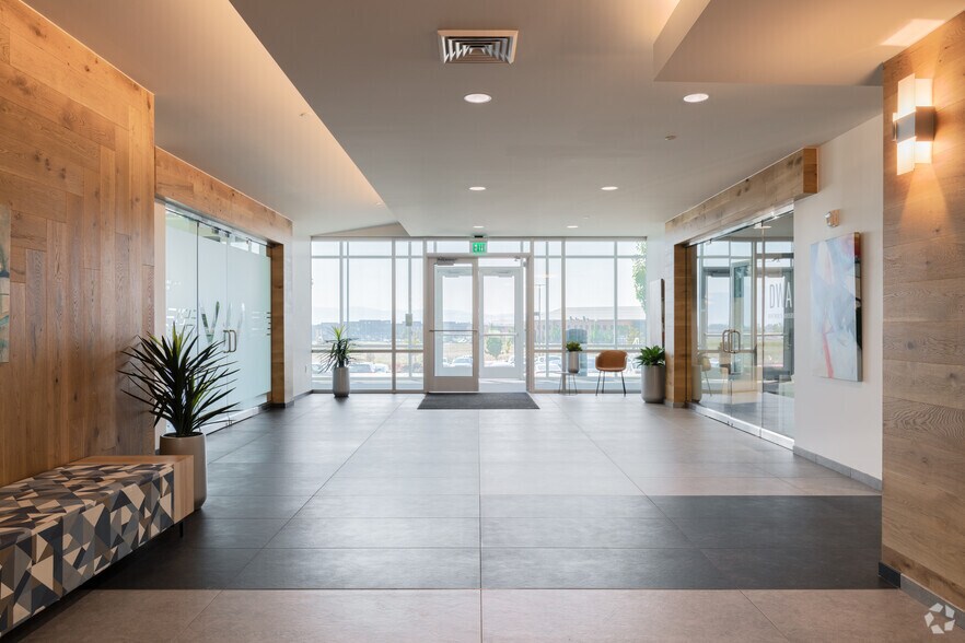 More Photos Of 2000 W Ashton Blvd, Lehi Office For Lease