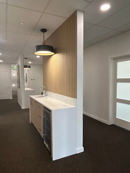 More Photos Of 122 Oak Ave, Eaton Storefront Retail Office For Lease