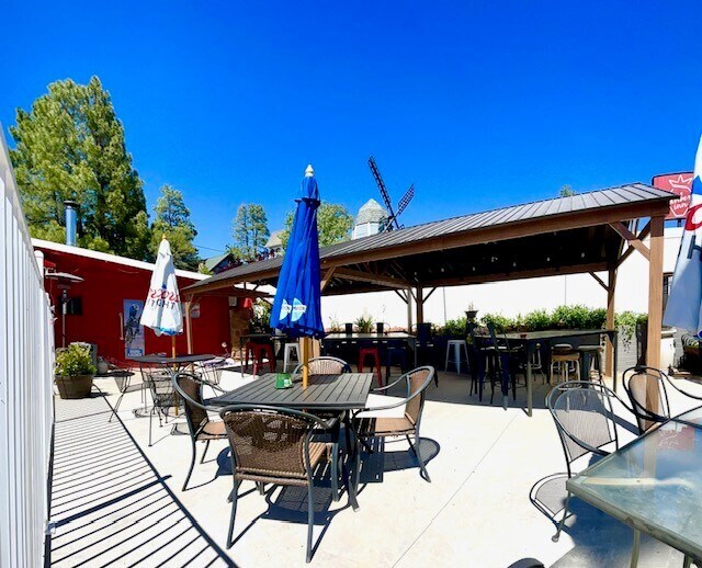 More Photos Of 5079 N AZ Highway 87, Strawberry Restaurant For Sale