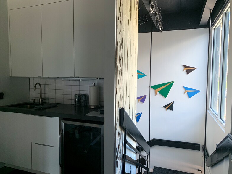 More Photos Of 242 E South Temple, Salt Lake City Freestanding For Lease