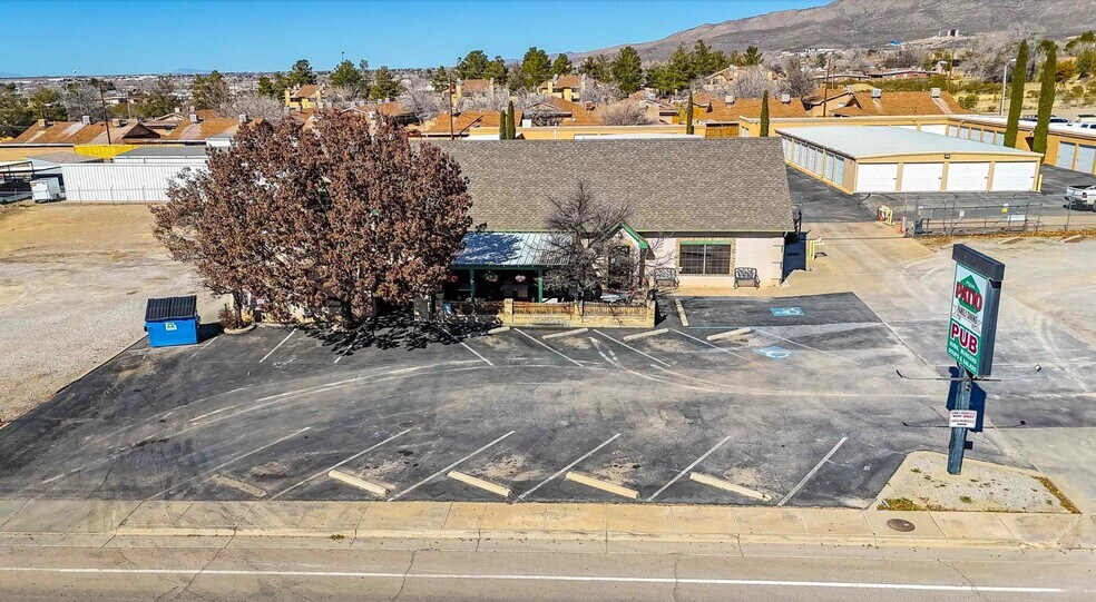 More Photos Of 2203 1st St, Alamogordo General Retail For Sale