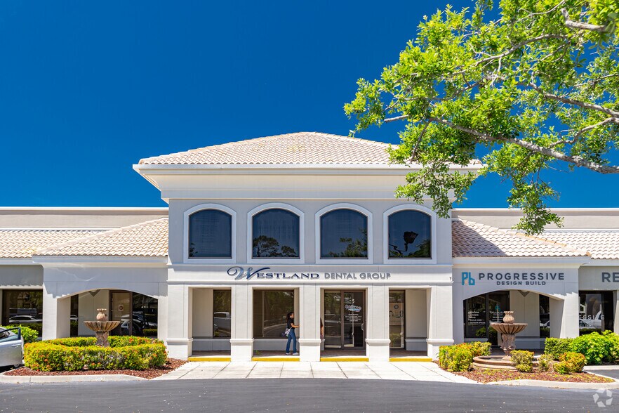 More Photos Of 27180 Bay Landing Dr, Bonita Springs Medical For Lease